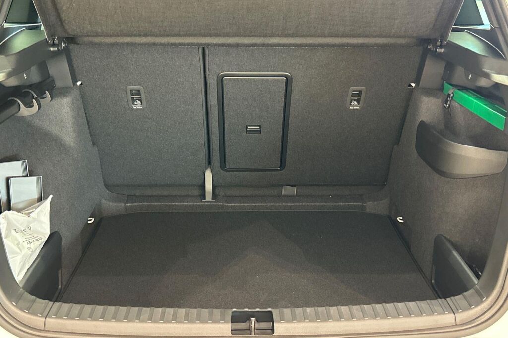 Skoda Karoq 2025 1.5 TSI SportLine DSG Autom.