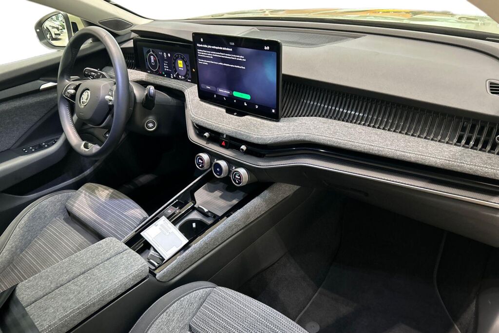 Skoda Superb 2024 Combi 1.5 TSI PHEV Style DSG Autom.