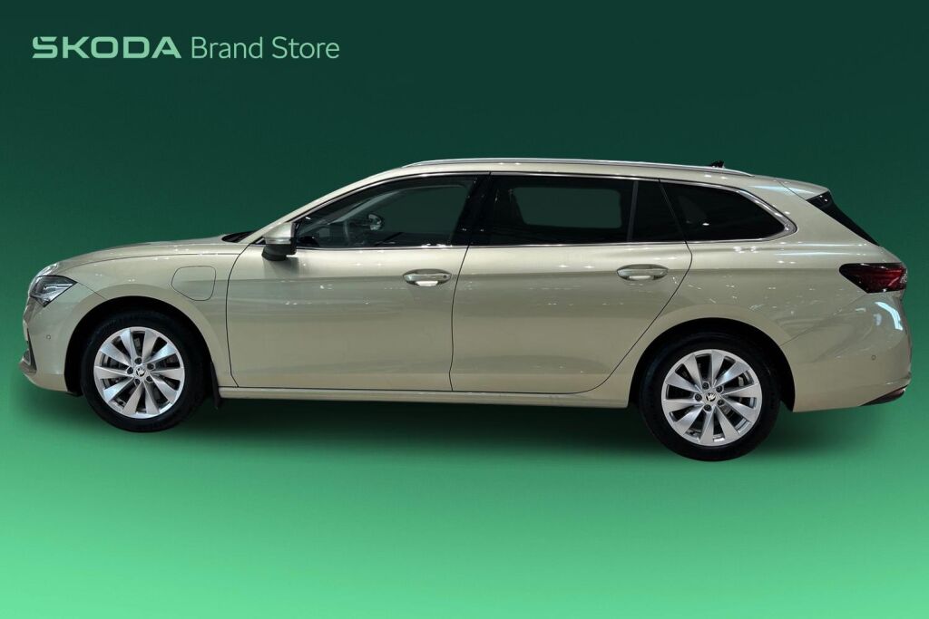 Skoda Superb 2024 Combi 1.5 TSI PHEV Style DSG Autom.