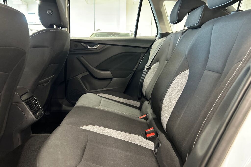 SKODA Kamiq 2024 1.0 TSI 116 Selection DSG Autom.