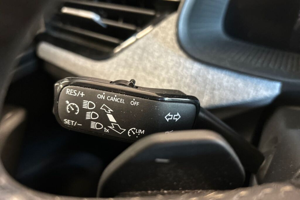 SKODA Kamiq 2024 1.0 TSI 116 Selection DSG Autom.