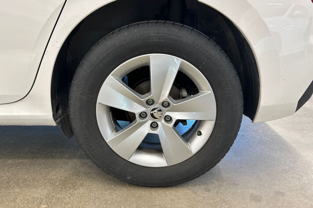 SKODA Kamiq 2024 1.0 TSI 116 Selection DSG Autom.