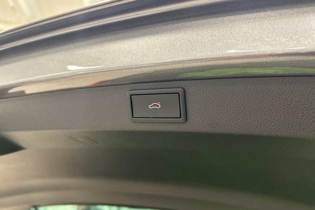 Skoda Karoq 2024 2,0 TDI 150 4x4 Style DSG Autom.