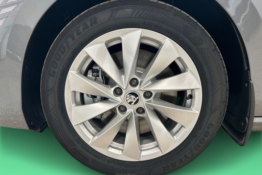 Skoda Superb 2025 Combi 1.5 TSI PHEV Style DSG Autom.