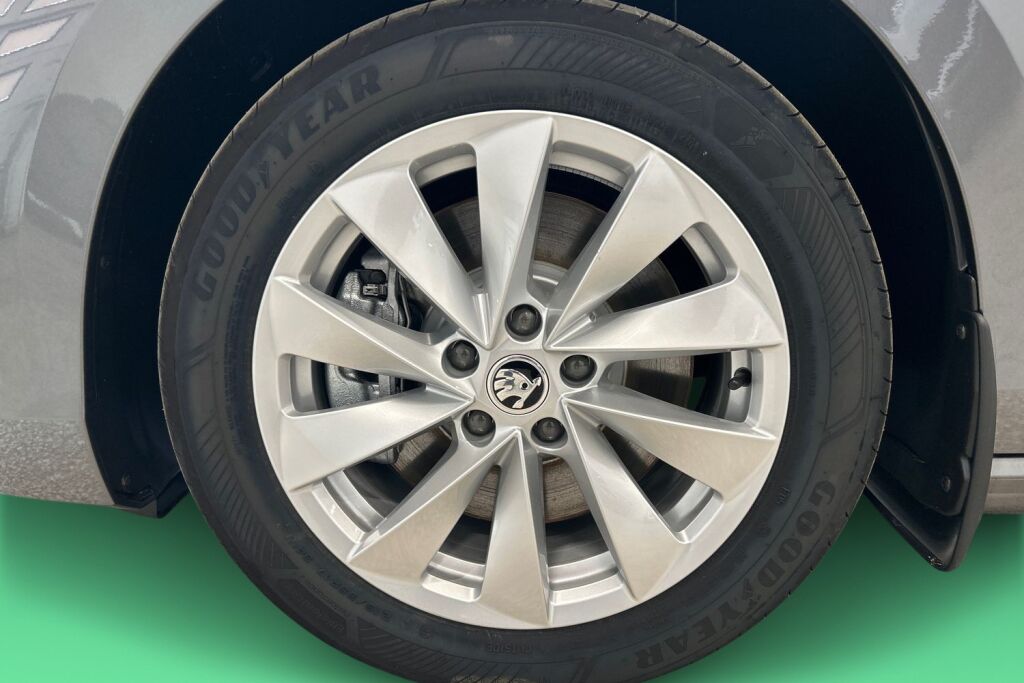Skoda Superb 2025 Combi 1.5 TSI PHEV Style DSG Autom.