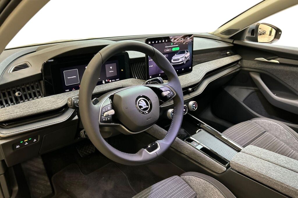 Skoda Superb 2025 Combi 1.5 TSI PHEV Style DSG Autom.