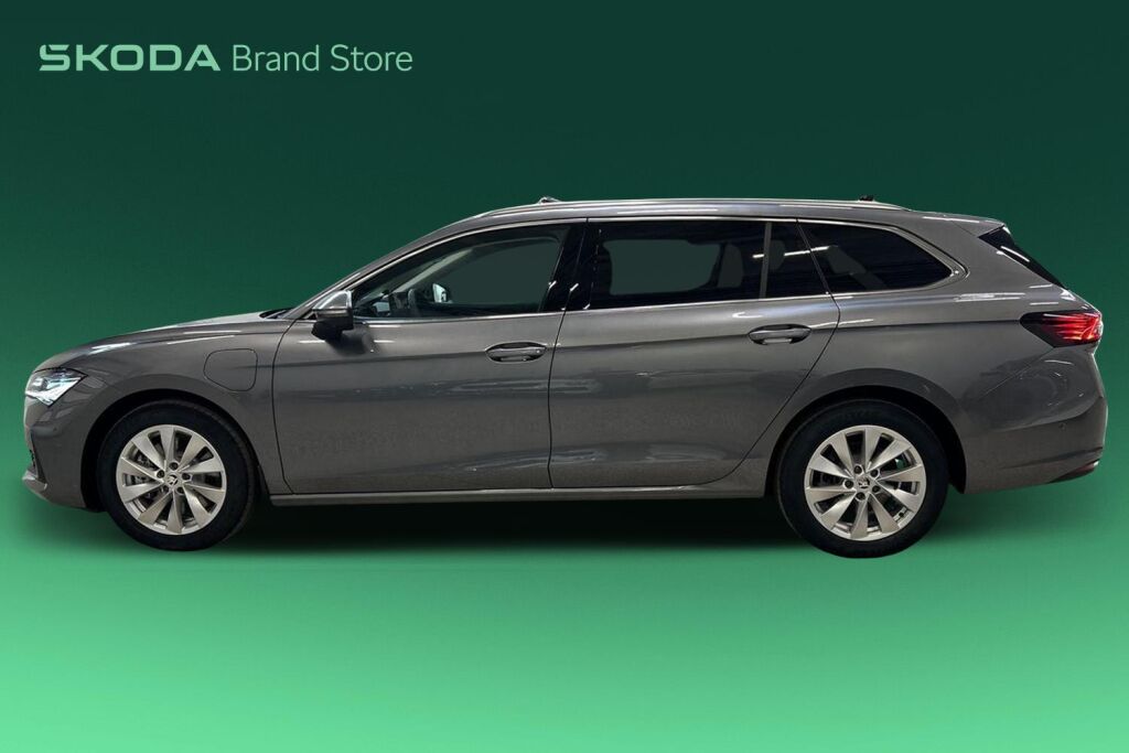 Skoda Superb 2025 Combi 1.5 TSI PHEV Style DSG Autom.