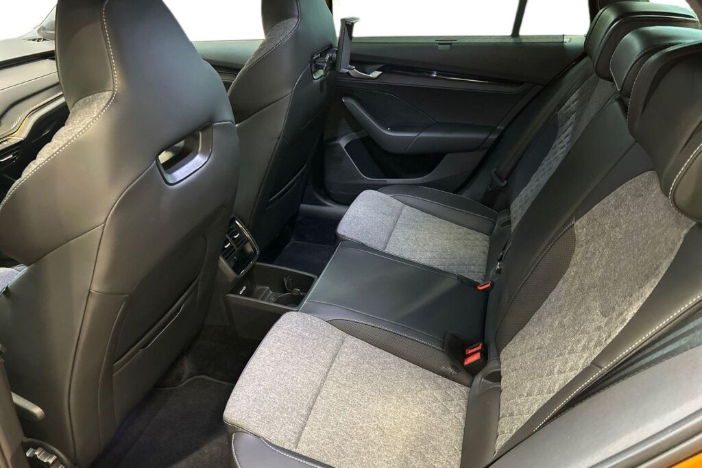 Skoda Octavia 2024 Combi 1.5 TSI 150hv SportLine eTEC DSG Autom.