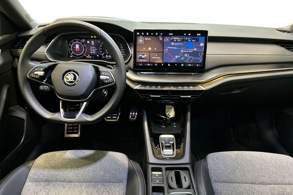 Skoda Octavia 2024 Combi 1.5 TSI 150hv SportLine eTEC DSG Autom.