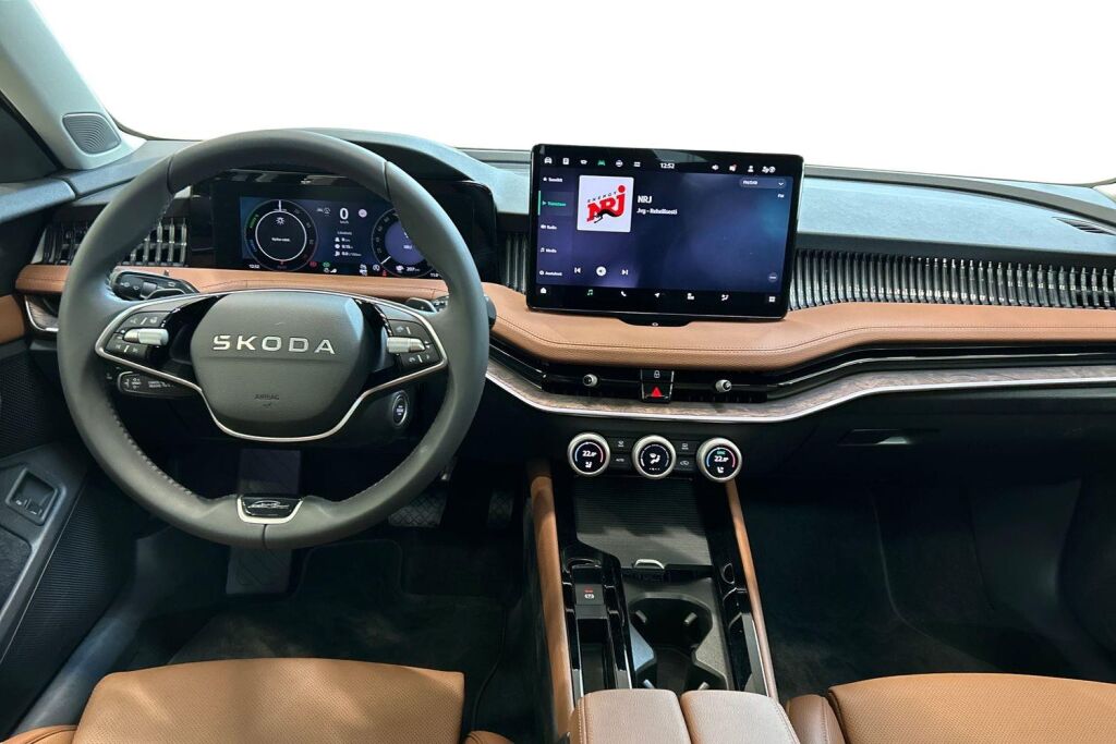 Skoda Superb 2025 Combi 1.5 TSI PHEV L&K Explore DSG Autom.