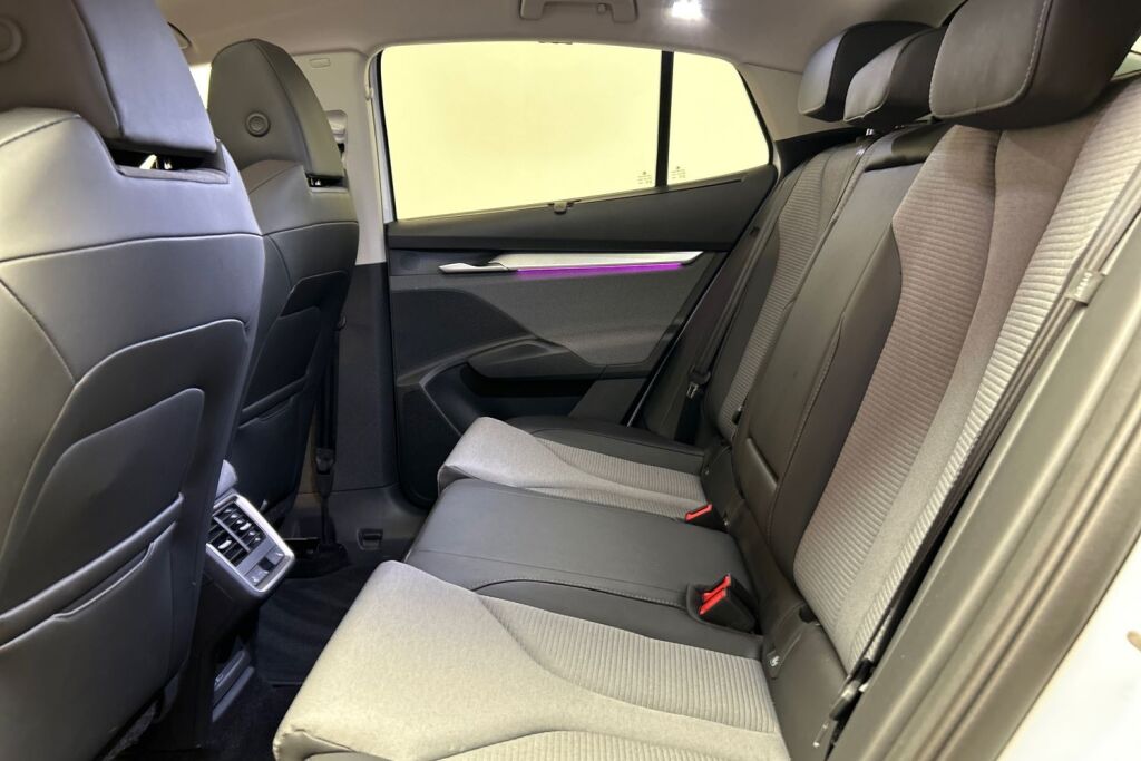 Skoda Enyaq 2026 Coupé 85x 4x4 Style