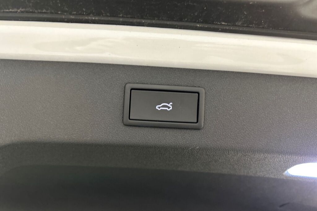 Skoda Enyaq 2026 Coupé 85x 4x4 Style