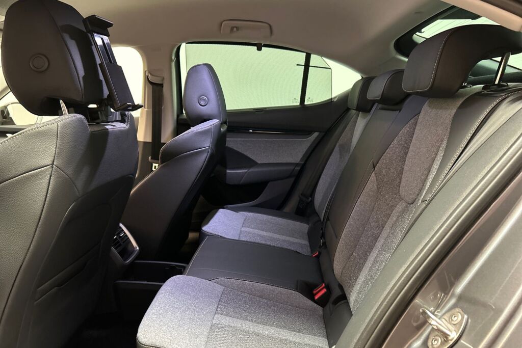 Skoda Octavia 2025 1.5 TSI 116 Style eTEC DSG Autom.