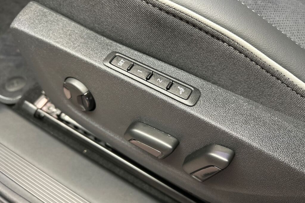 Skoda Elroq 2025 85x 4x4 SportLine