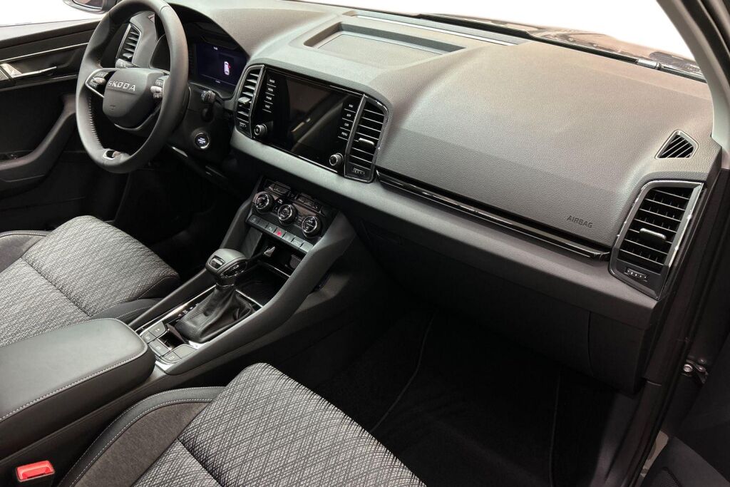 Skoda Karoq 2026 1.5 TSI Style DSG Autom.