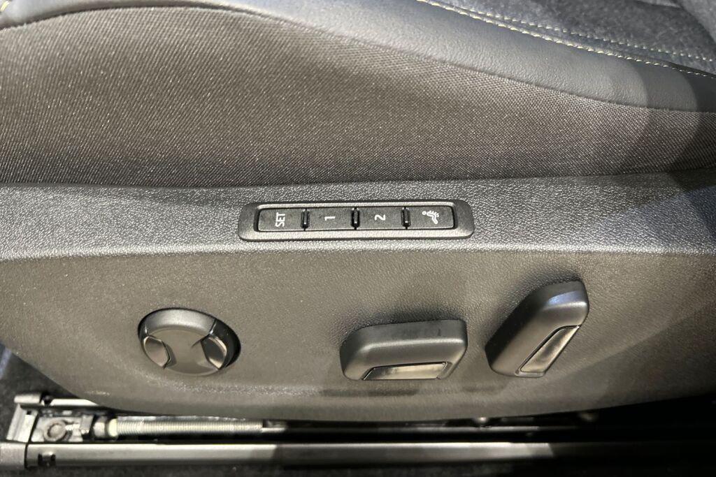 Skoda Elroq 2025 85x 4x4 Style