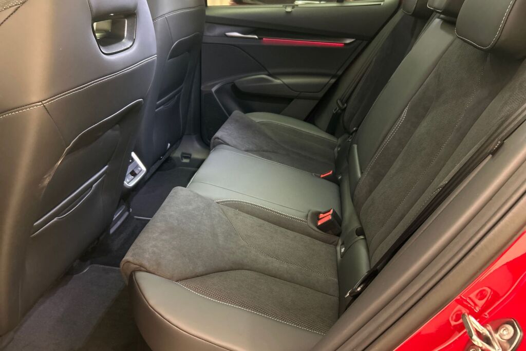 Skoda Enyaq 2026 Coupé 85x 4x4 SportLine