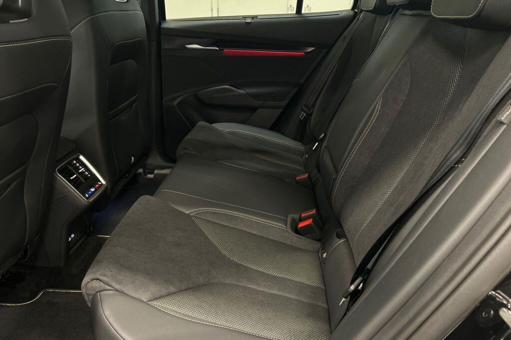 Skoda Enyaq 2027 85x 4x4 RS