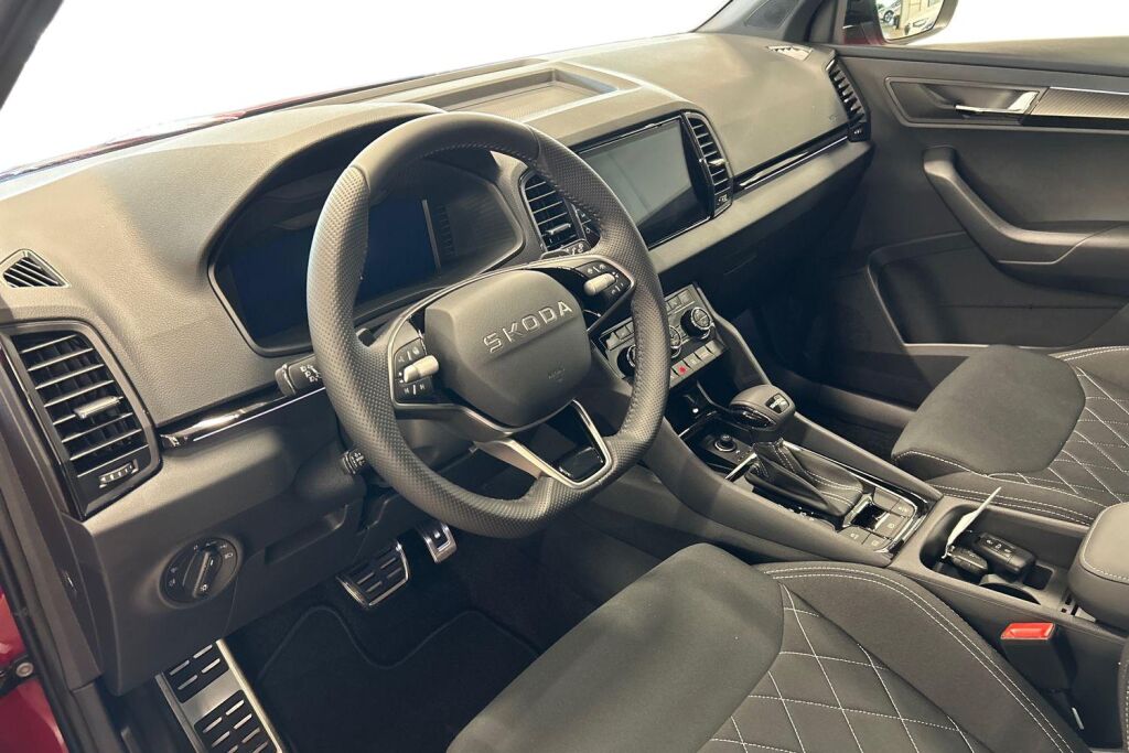 Skoda Karoq 2026 1.5 TSI SportLine DSG Autom.
