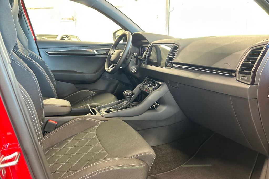 Skoda Karoq 2026 1.5 TSI SportLine DSG Autom.