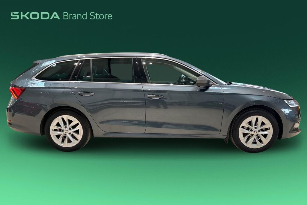 SKODA OCTAVIA 2022 Combi 1.5 TSI Style eTEC DSG Autom.