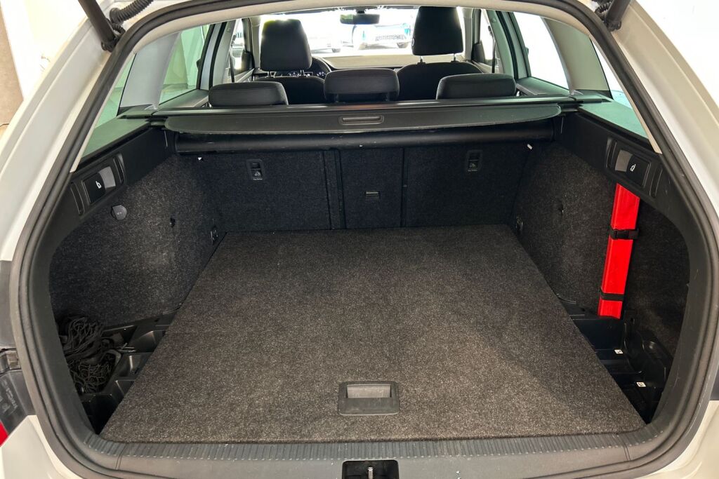 SKODA OCTAVIA 2016 Combi 1,0 TSI Style