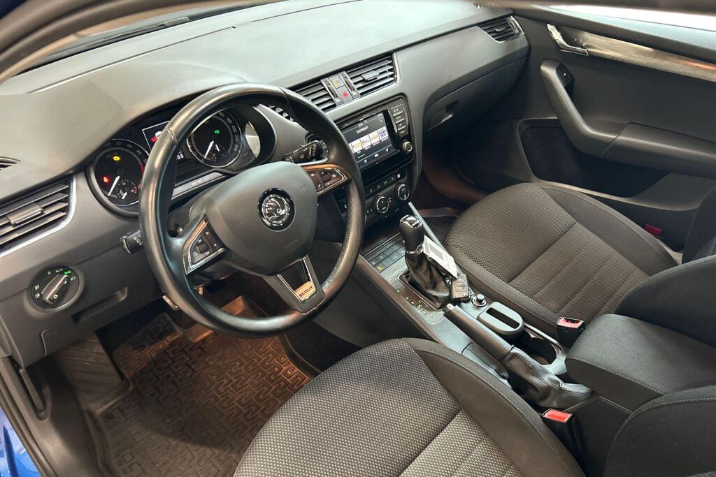 SKODA OCTAVIA 2017 Combi 2,0 TDI 184 4x4 Scout DSG Autom.