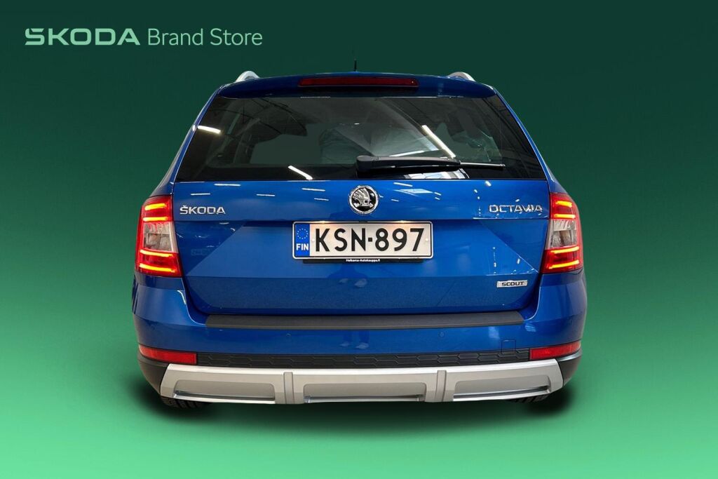 SKODA OCTAVIA 2017 Combi 2,0 TDI 184 4x4 Scout DSG Autom.