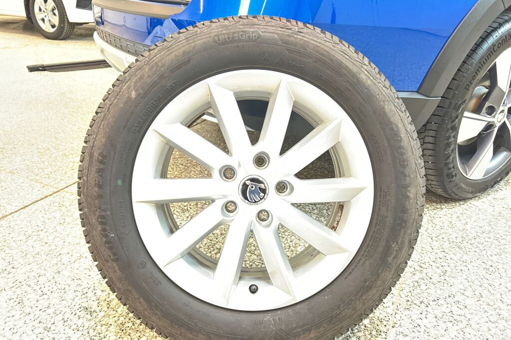 SKODA OCTAVIA 2017 Combi 2,0 TDI 184 4x4 Scout DSG Autom.