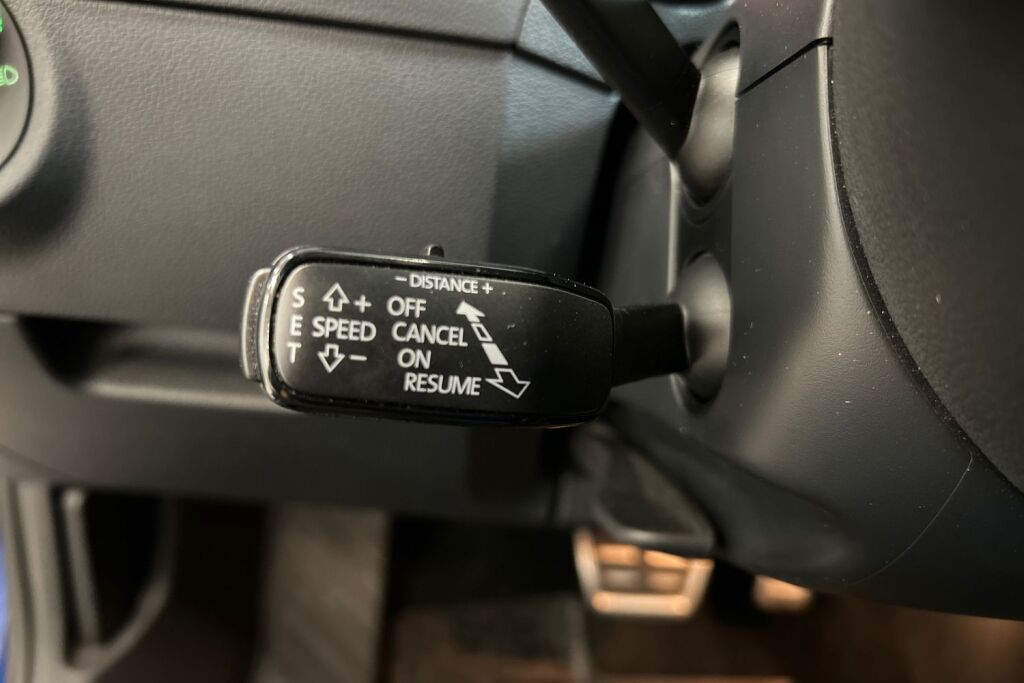 SKODA OCTAVIA 2017 Combi 2,0 TDI 184 4x4 Scout DSG Autom.