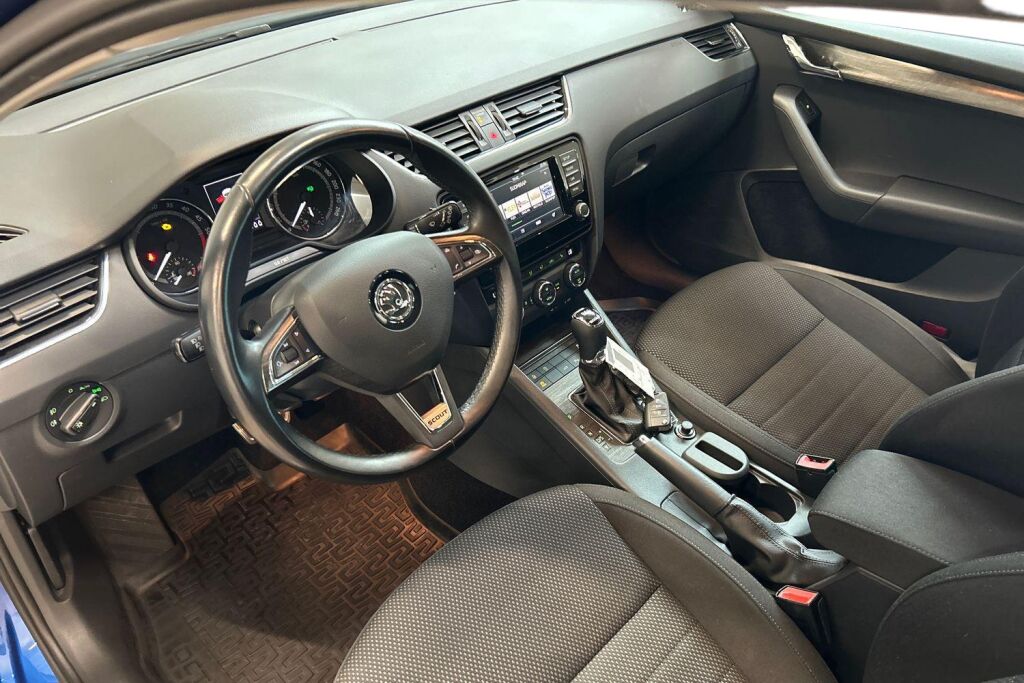 SKODA OCTAVIA 2017 Combi 2,0 TDI 184 4x4 Scout DSG Autom.