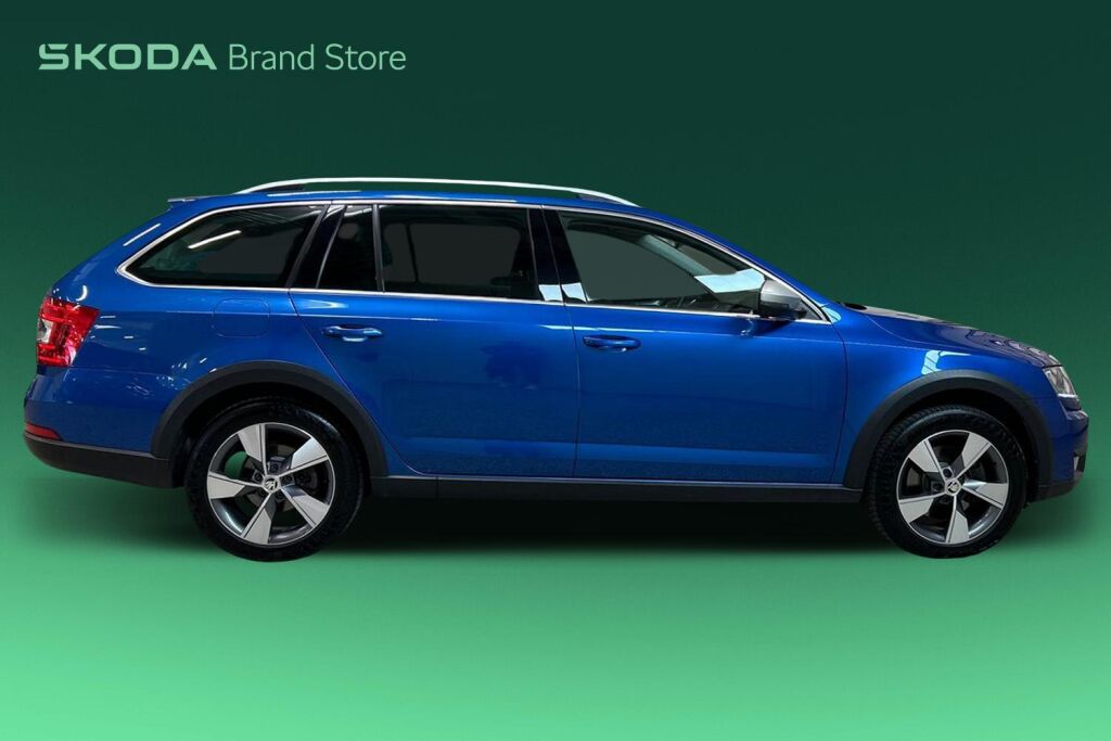 SKODA OCTAVIA 2017 Combi 2,0 TDI 184 4x4 Scout DSG Autom.