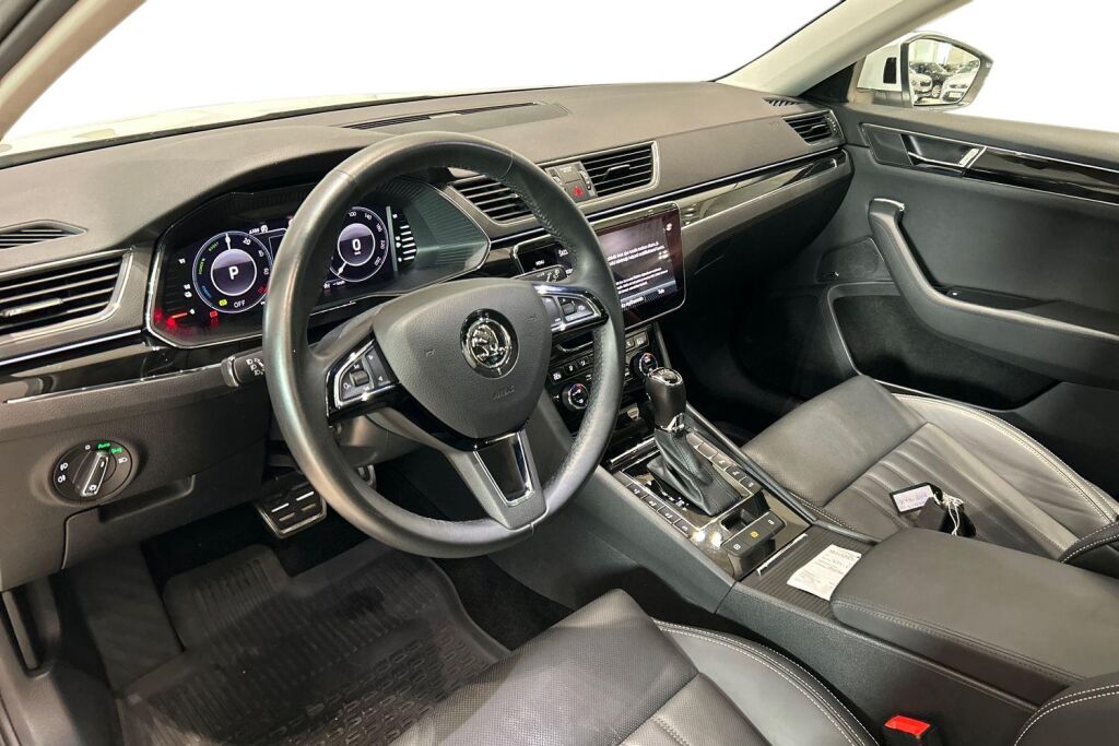 Skoda Superb 2020 Combi 1,4 TSI PHEV L&K iV DSG Autom.