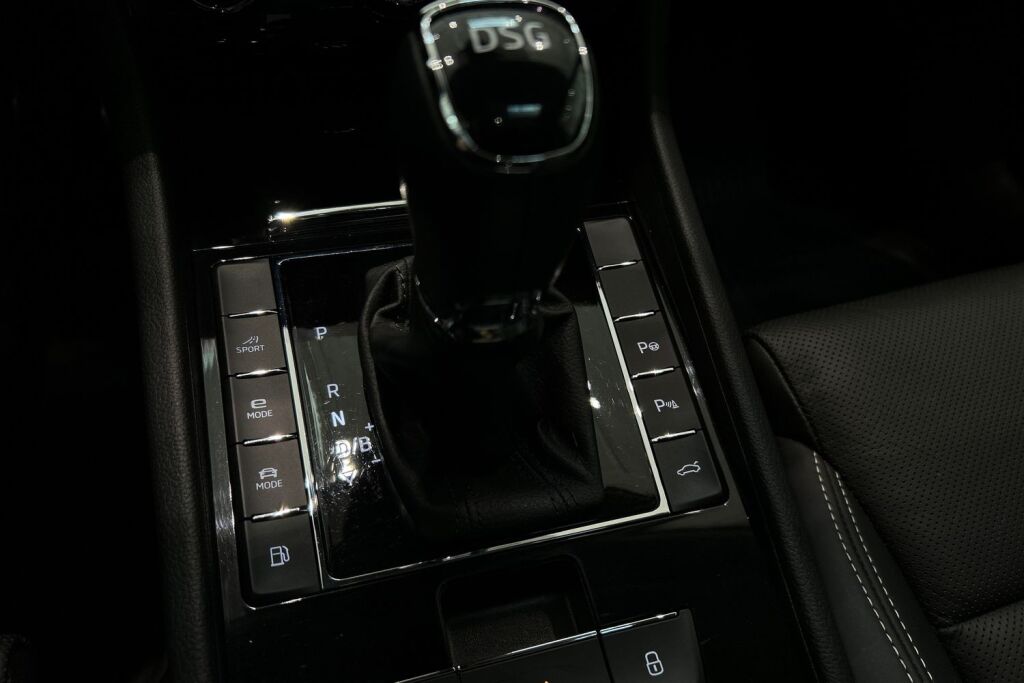 Skoda Superb 2020 Combi 1,4 TSI PHEV L&K iV DSG Autom.