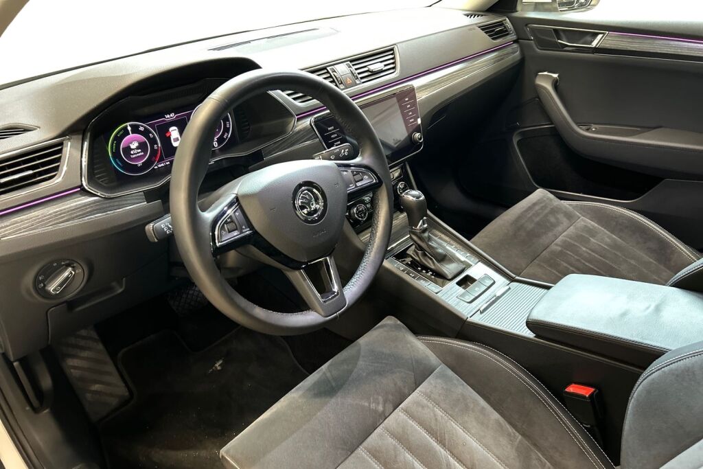 Skoda Superb 2021 1,4 TSI PHEV Style iV DSG Autom.
