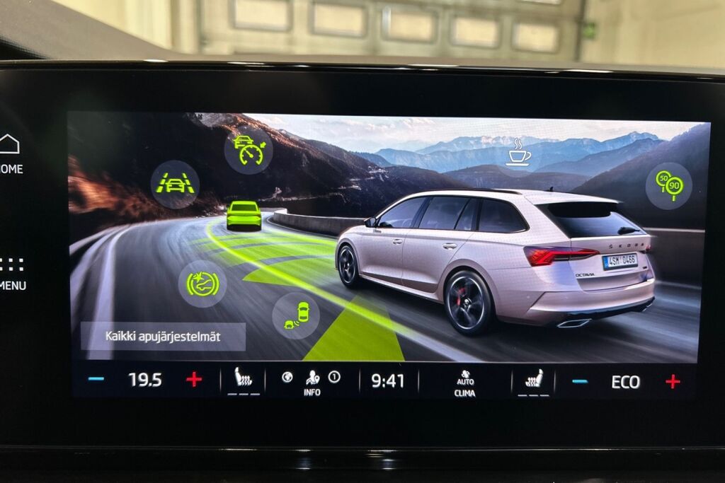 Skoda Octavia 2020 Combi 1,4 TSI PHEV RS iV DSG Autom 245 hv