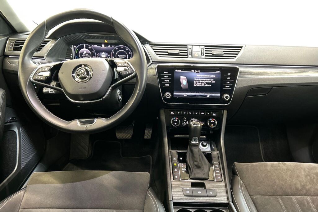 SKODA SUPERB 2021 1,4 TSI PHEV Style iV DSG Autom.