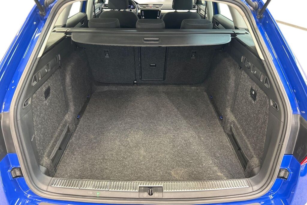 Skoda Superb 2020 Combi 2,0 TDI 200 4x4 Ambition DSG Autom.