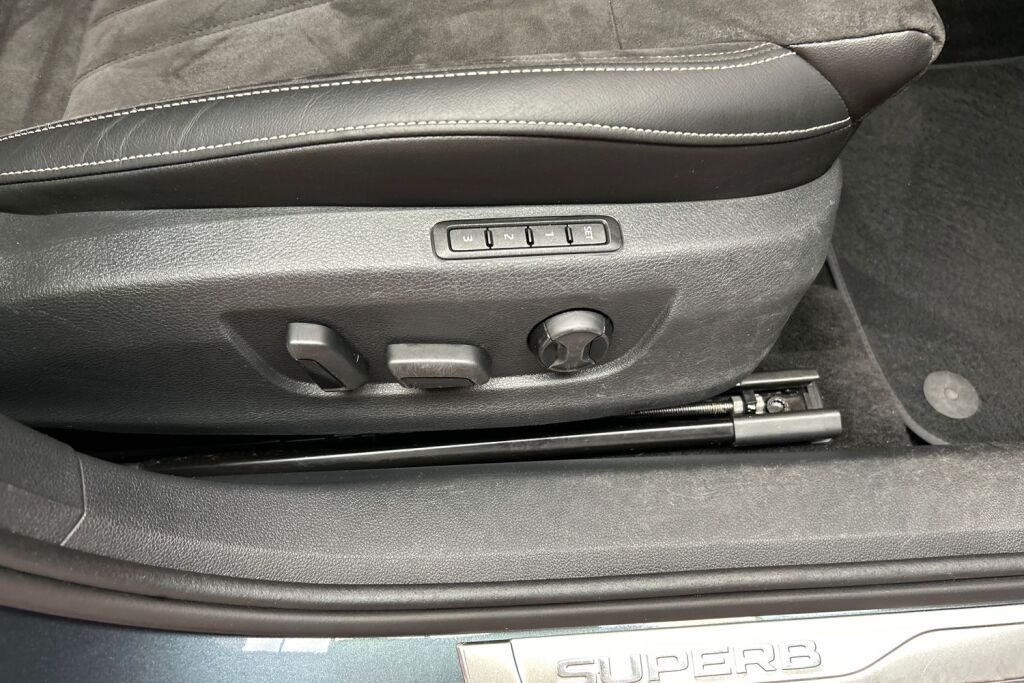 Skoda Superb 2021 Combi 1,4 TSI PHEV Style iV DSG Autom.