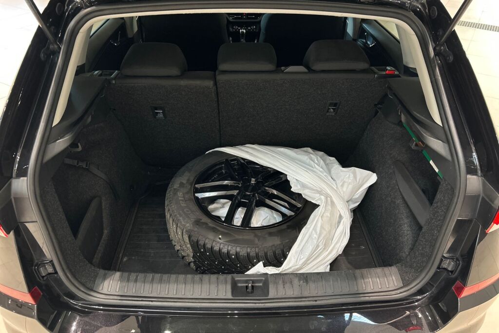 Skoda Kamiq 2021 1.0 TSI 110 Ambition DSG Autom.