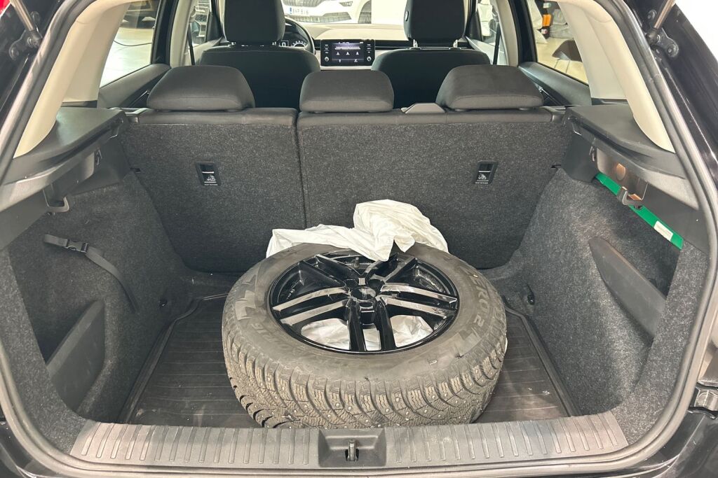 Skoda Kamiq 2021 1.0 TSI 110 Ambition DSG Autom.