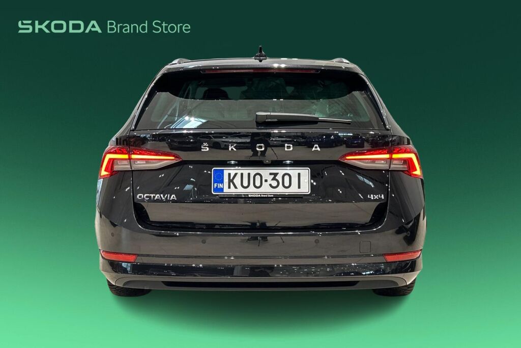 Skoda Octavia 2023 Combi 2.0 TDI 150 4x4 Style DSG Autom.