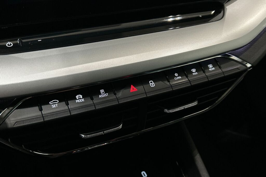 Skoda Octavia 2023 Combi 2.0 TDI 150 4x4 Style DSG Autom.