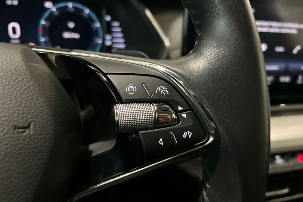 Skoda Octavia 2023 Combi 2.0 TDI 150 4x4 Style DSG Autom.