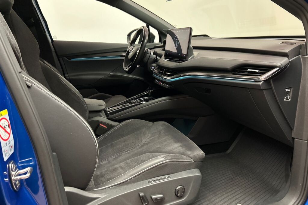 Skoda Enyaq 2023 80x 4x4 SportLine iV