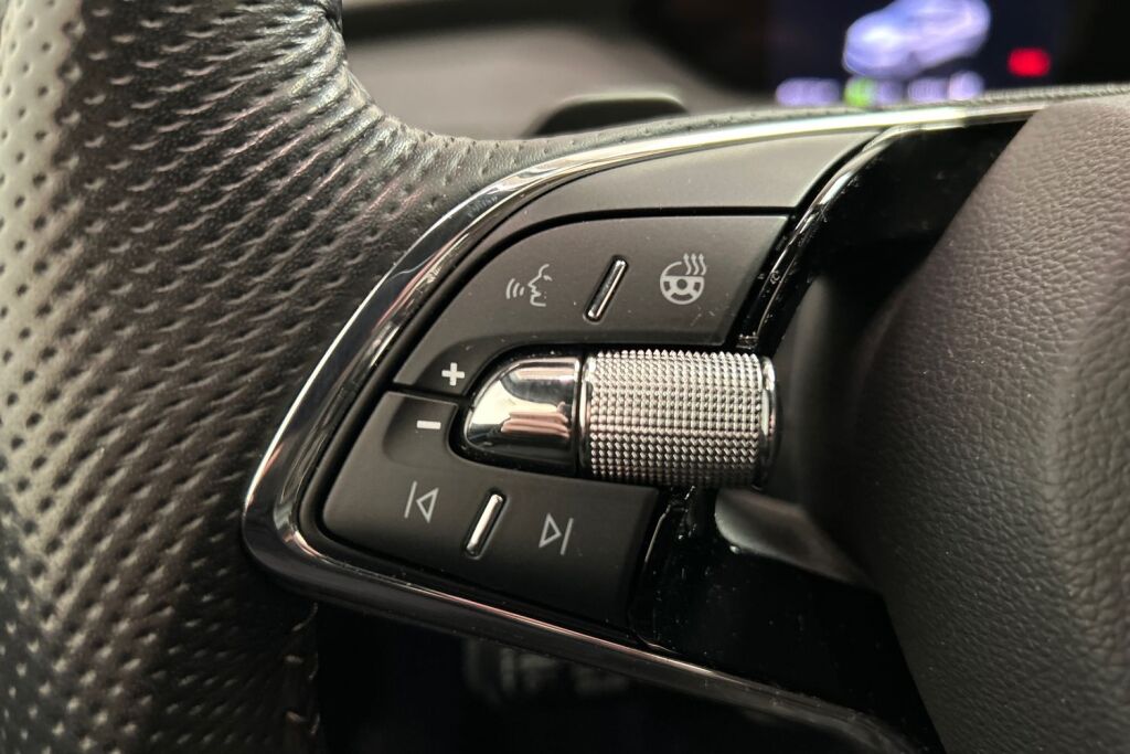 Skoda Enyaq 2023 80x 4x4 SportLine iV