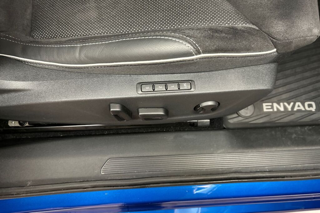 Skoda Enyaq 2023 80x 4x4 SportLine iV