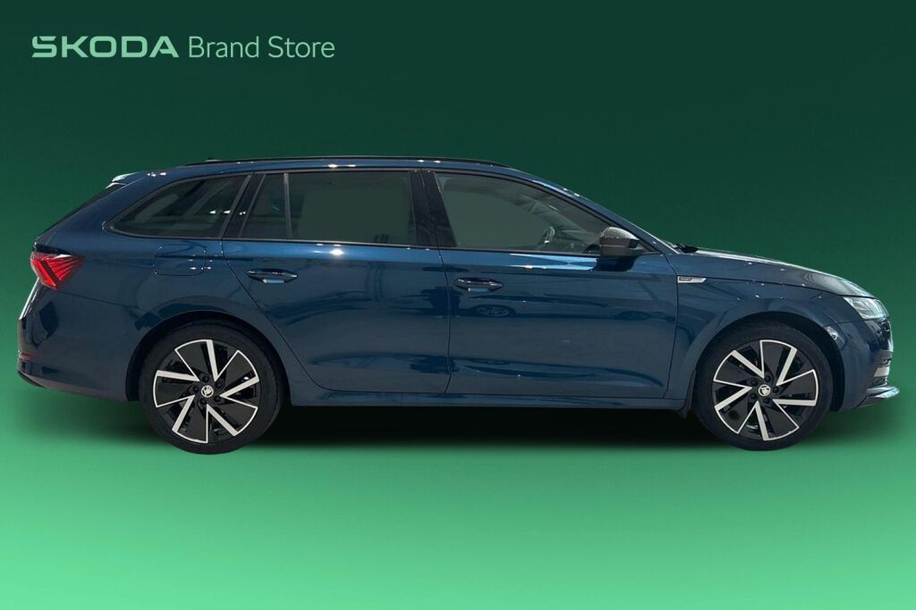 Skoda Octavia 2022 Combi 1.5 TSI G-TEC SportLine DSG Autom.