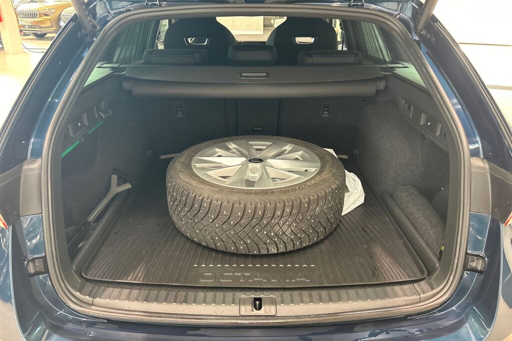 Skoda Octavia 2022 Combi 1.5 TSI G-TEC SportLine DSG Autom.