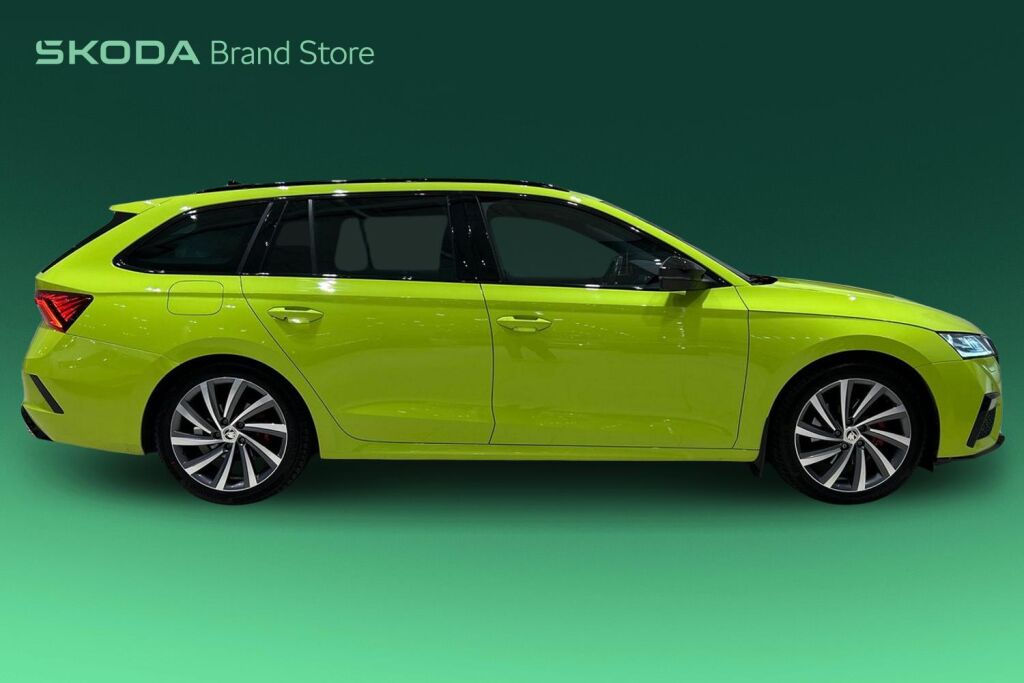 Skoda Octavia 2023 Combi 2.0 TDI 200 RS DSG Autom.